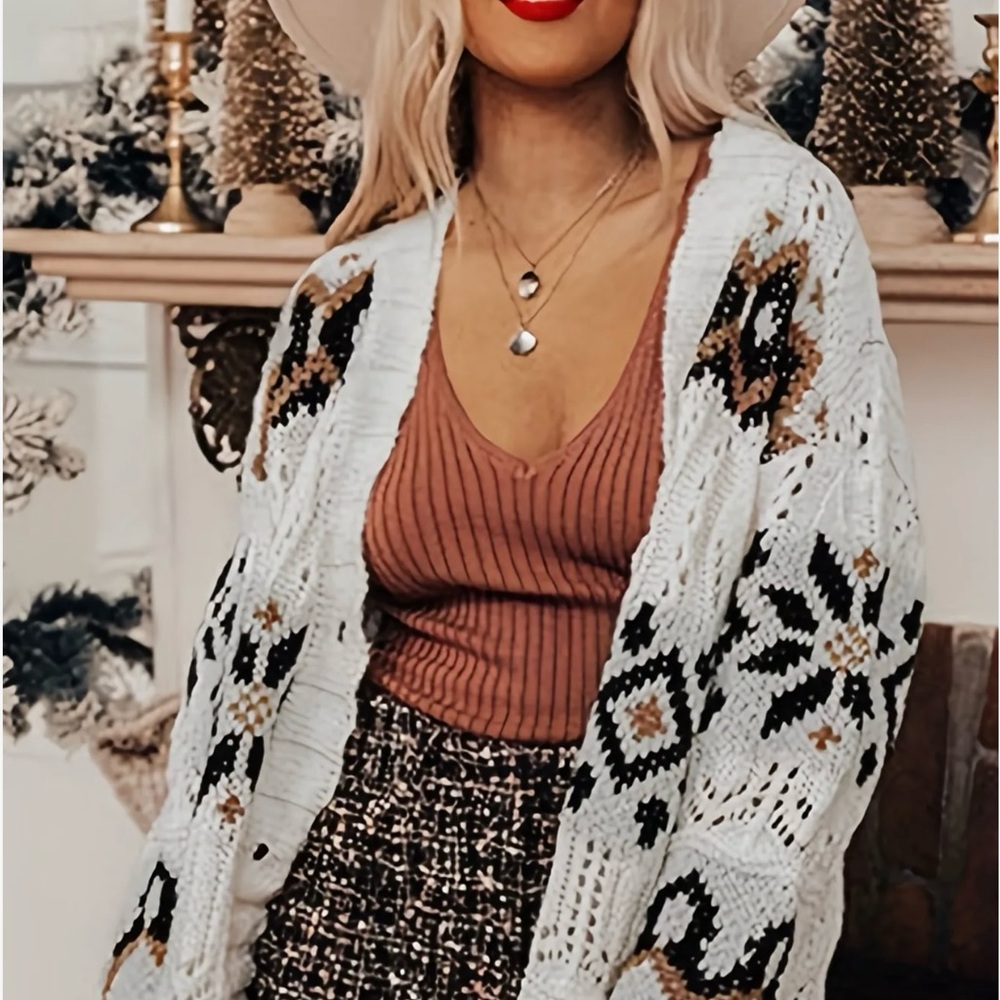 Nordic Snowflakes Open Knit Cardigan
Eclectic Grandpa Sweater - Picture 3 of 8
